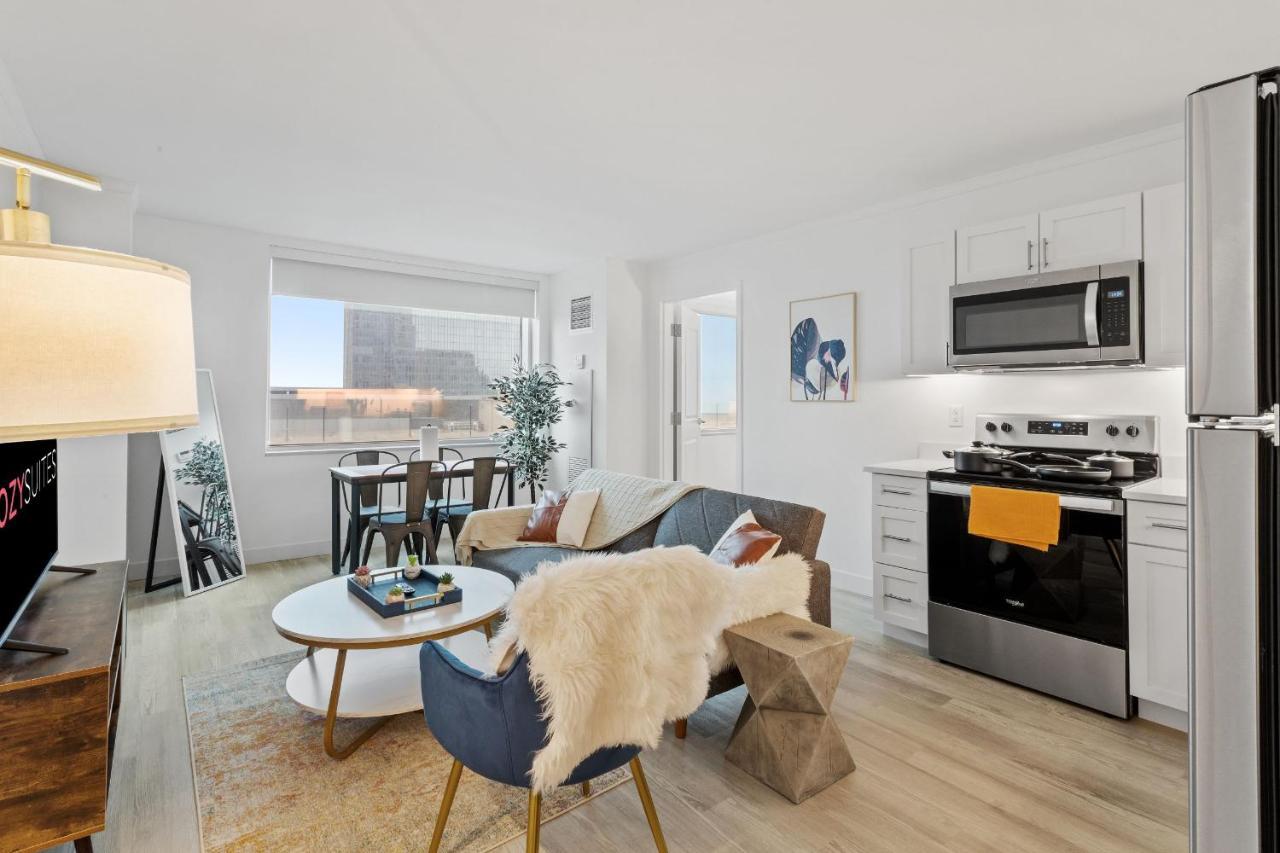 Boardwalk Beachfront 2br 3ba By Cozysuites Apartment