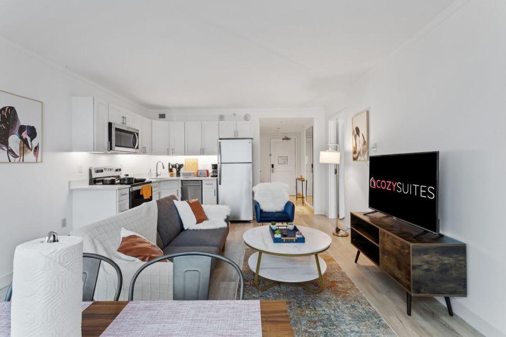 Apartment Boardwalk Beachfront 2br 3ba By Cozysuites *